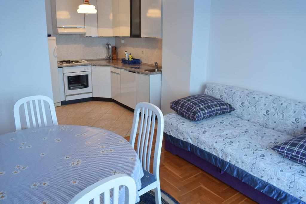 Apartments Green Oasis Malinska Exterior foto